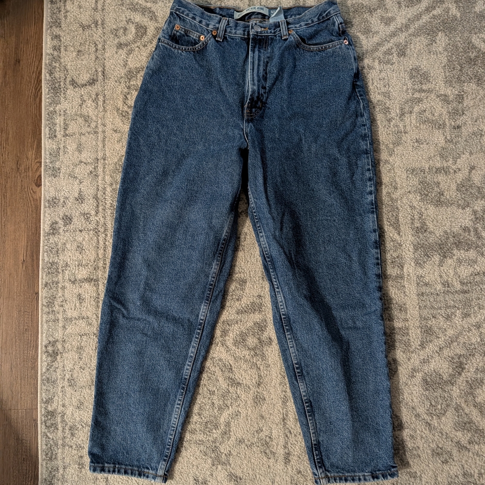 GAP Women's Straight Leg Blue Jeans